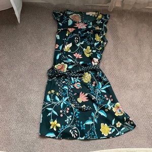 LOFT floral dress size XS. New without tags